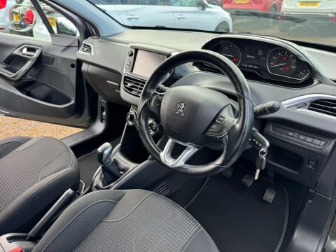 Peugeot 208 1.2 Puretech Allure Grey #6