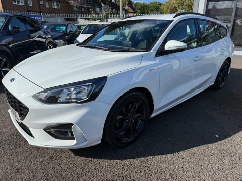 Ford Focus 1.5 Ecoblue St-line YT70VUL White #3