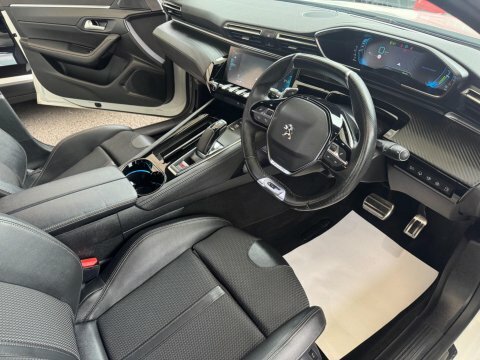 Peugeot 508 1.6 12.4Kwh Gt White #6