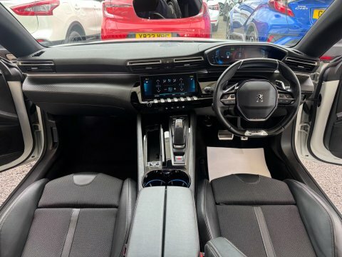 Peugeot 508 1.6 12.4Kwh Gt White #4