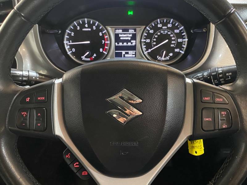 Suzuki Vitara 1.6 Sz5 White #9