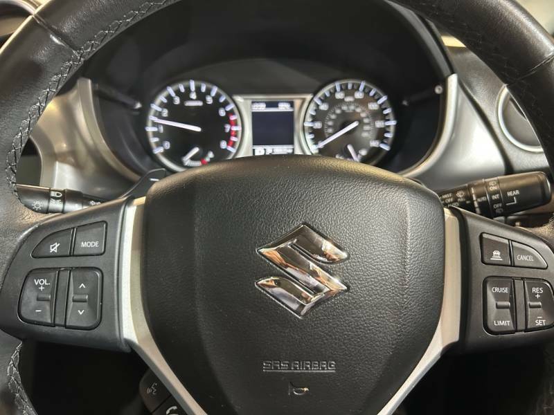 Suzuki Vitara Sz5 Ddis Urban All 2015 15 Orange #9