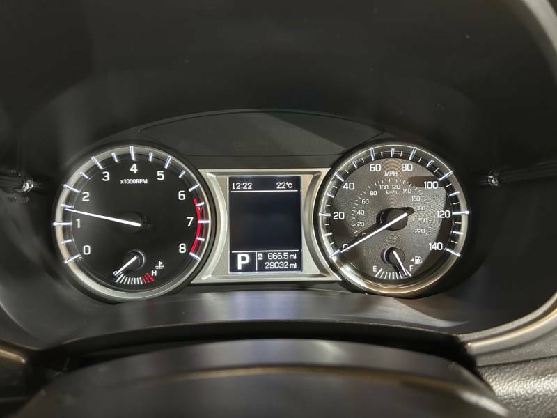 Suzuki Vitara Sz5 Ddis Urban All 2015 15 Orange #20