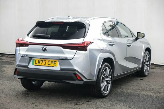 Lexus UX Ux 300E Takumi LM73CPE #6