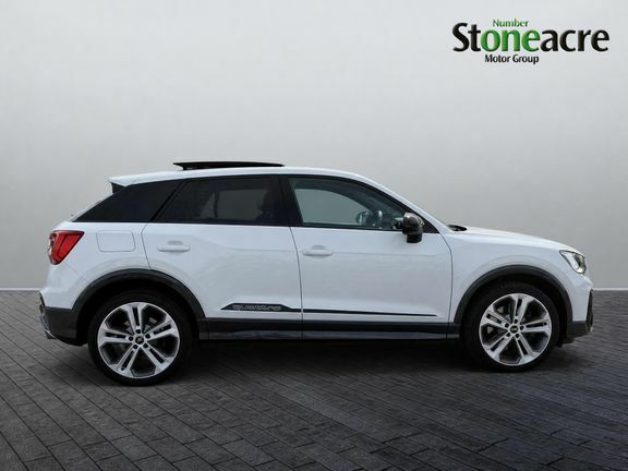 Audi SQ2 2.0 Tfsi Black Edition S Tronic Quattro Euro 6 S White #2