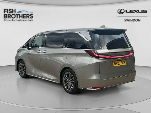 Lexus LM 350H Awd 4 Seat Takumi Silver #5
