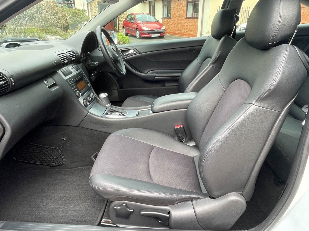 Mercedes-Benz CLC Class Hatchback Black #15
