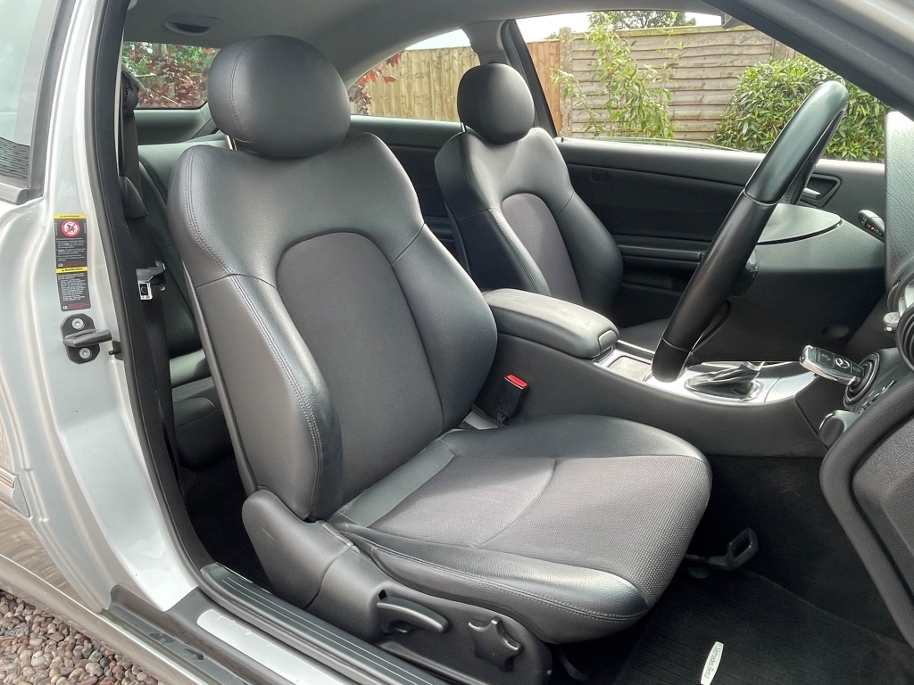 Mercedes-Benz CLC Class Hatchback Black #12