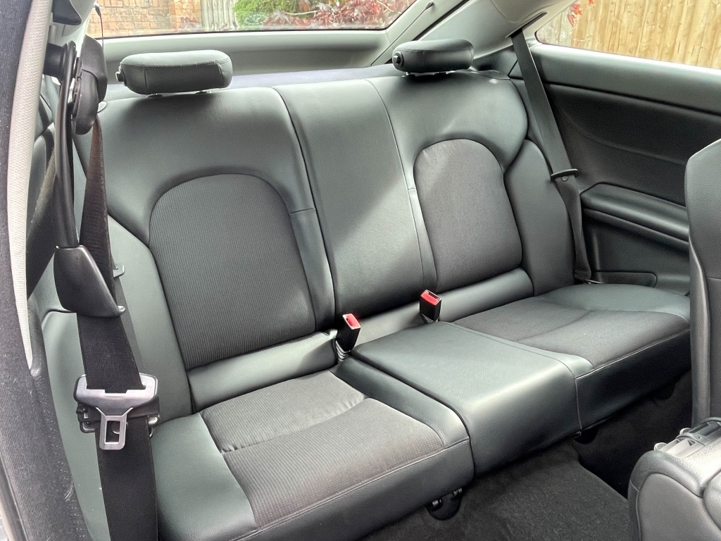 Mercedes-Benz CLC Class Hatchback Black #13