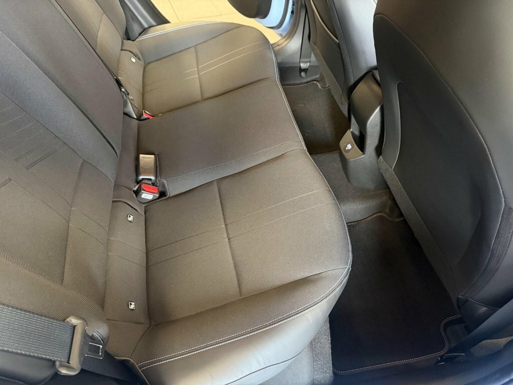 Hyundai I20 Hatchback Grey #26