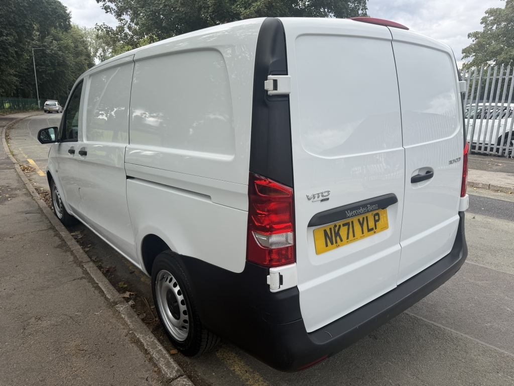 Mercedes-Benz Vito 1.7 110 Progressive L2 White #5