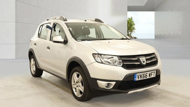 Dacia Sandero Stepway Dci Laureate Euro 6 VK66WFT Silver