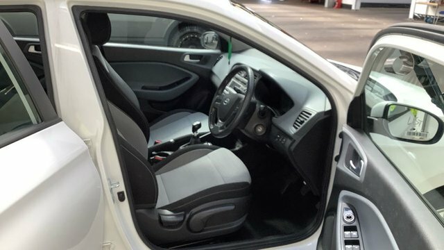 Hyundai I20  Blue #9