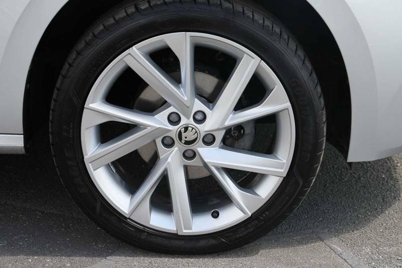 Skoda Kamiq 1.0 Tsi 110 Se L Executive Dsg Silver #5