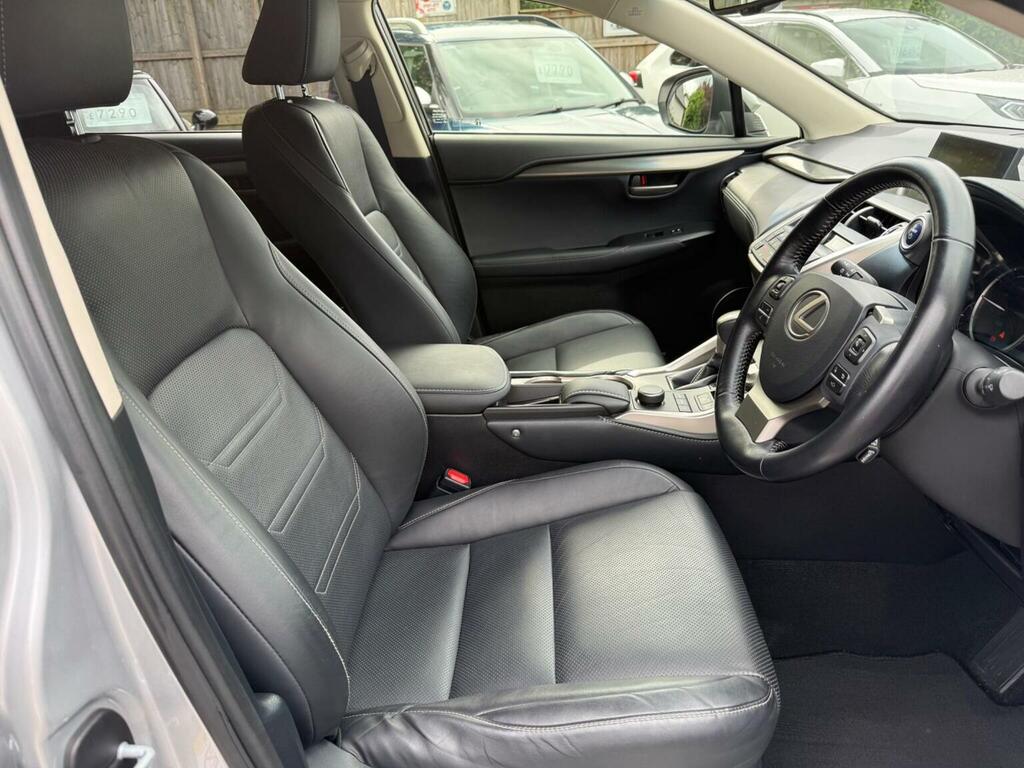 Lexus NX 2.5 300H Luxury E-cvt 4Wd Euro 6 Ss Silver #2