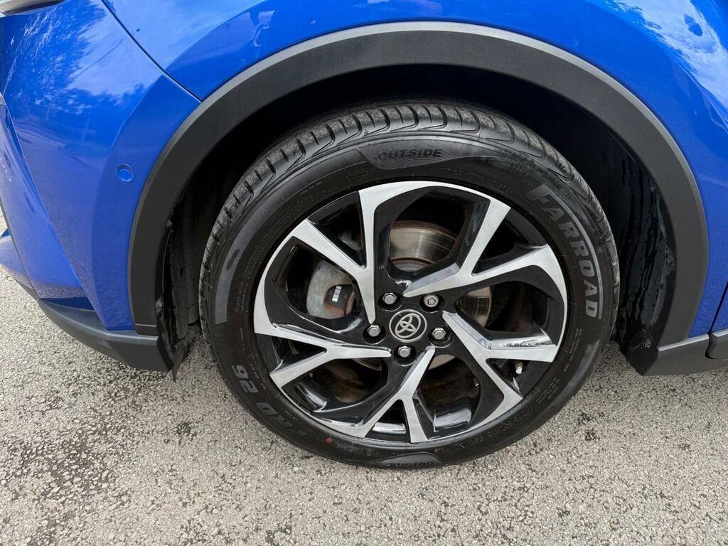 Toyota C-Hr Dynamic Blue #8
