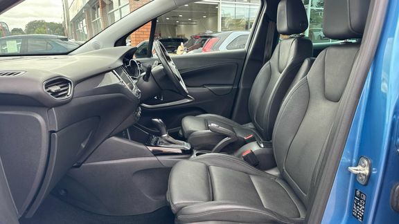 Vauxhall Crossland Tech Line Nav Ss Orange #5