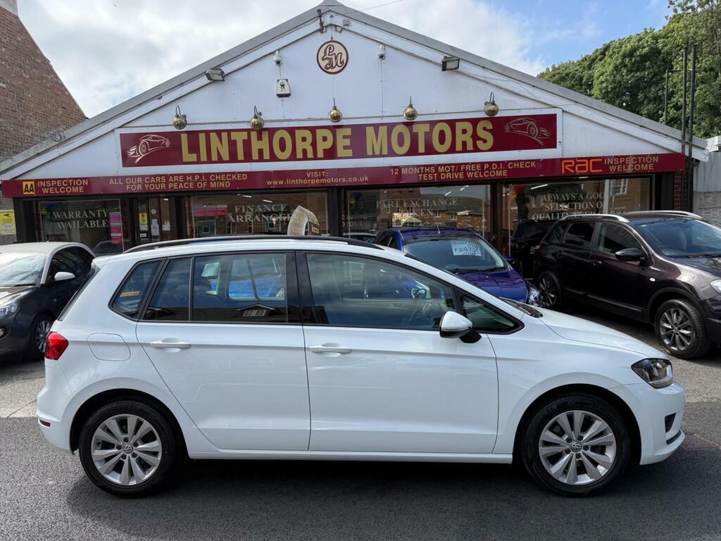 Volkswagen Golf SV 1.6 Tdi Bluemotion Tech Se Euro 6 S S White #2