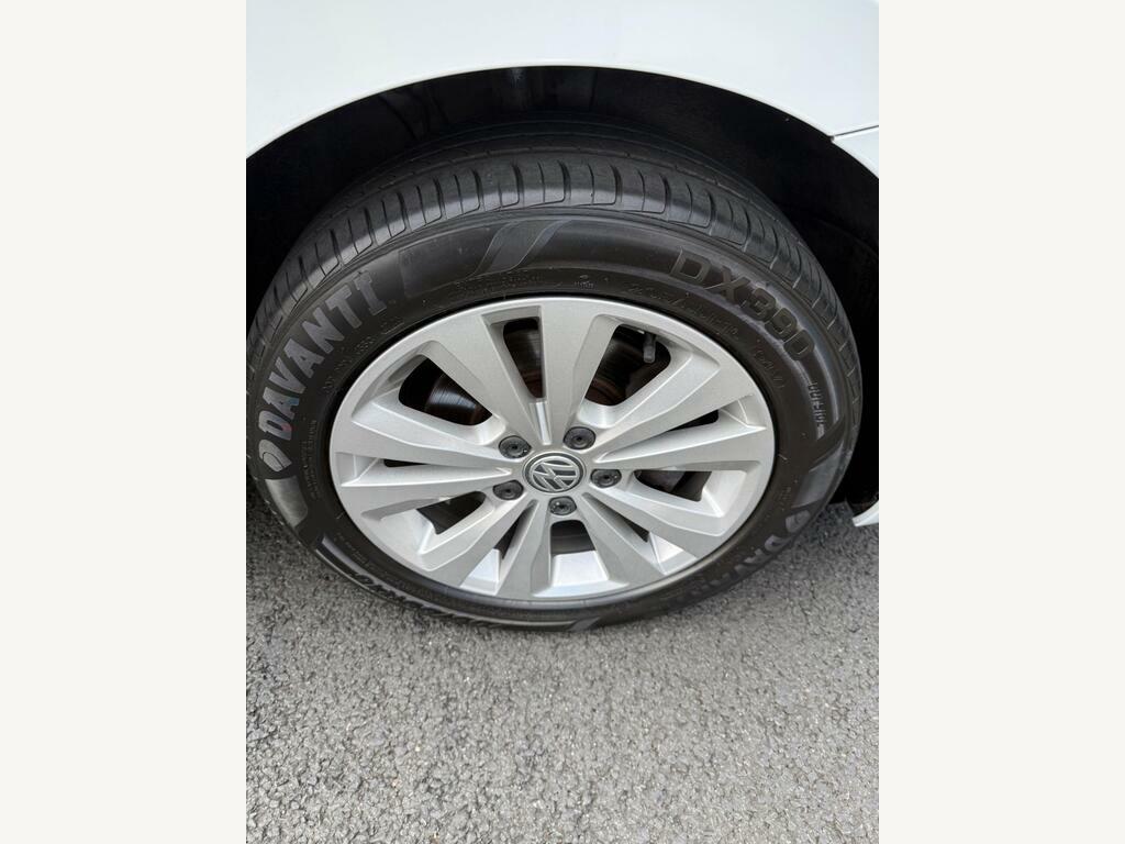 Volkswagen Golf SV 2.0 Tdi Gt Black #8