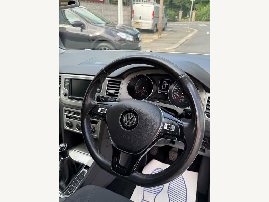Volkswagen Golf SV 2.0 Tdi Gt Black #11