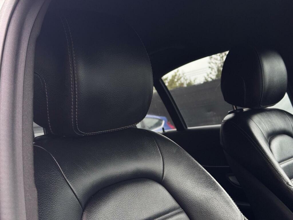 Mercedes-Benz C Class Coupe White #29
