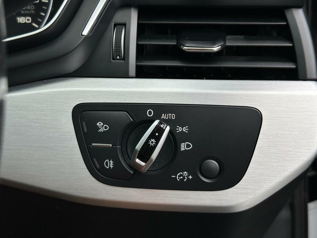 Audi A4 2.0 Tdi 190 S Line S Tronic #42