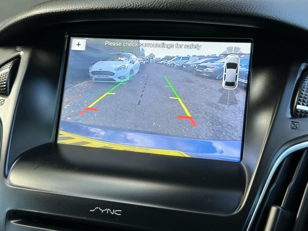 Ford Focus 1.5 Tdci Titanium X Powershift Euro 6 Ss Blue #3