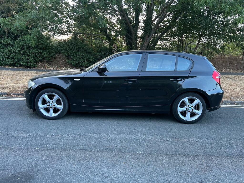 BMW 1 Series Hatchback White #3