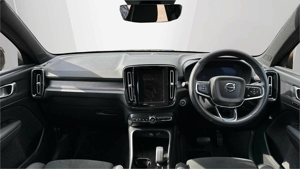 Volvo XC40 2.0 B4p Plus Black Edition LY25ECT Black #5