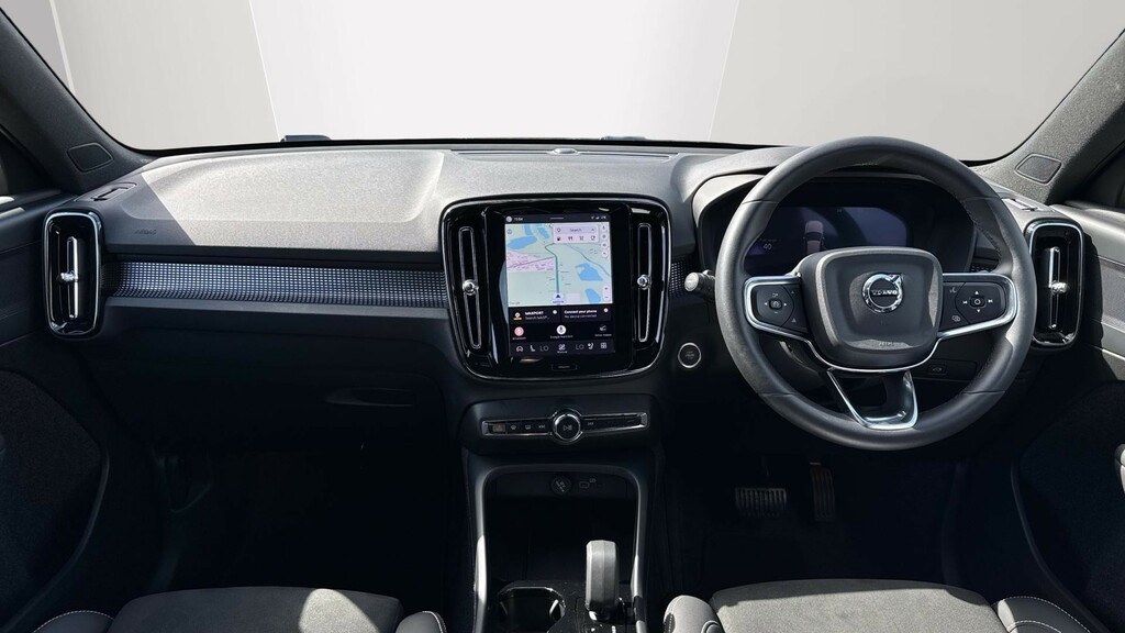 Volvo XC40 2.0 B4p Plus Black Edition LV25PZU Black #5