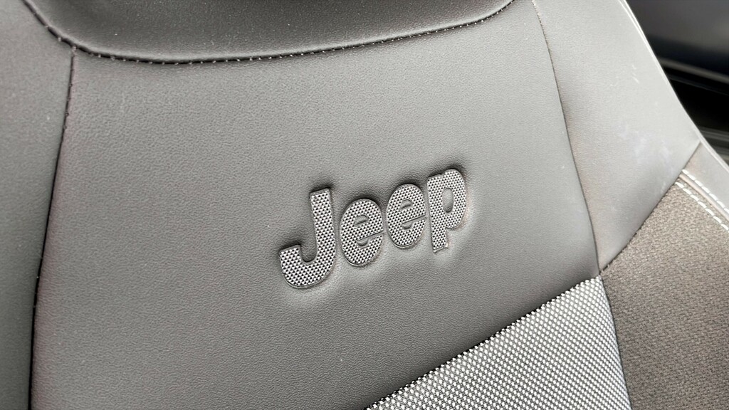 Jeep Avenger 54Kwh Summit Beige #56
