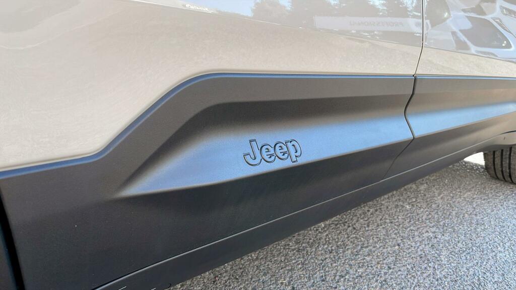 Jeep Avenger 54Kwh Summit Beige #34