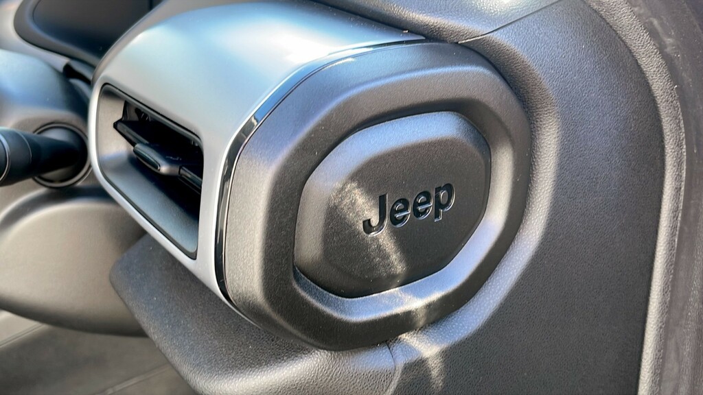 Jeep Avenger 54Kwh Summit Beige #35