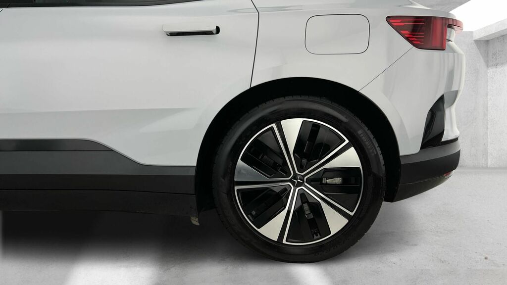 Polestar 4 Long Range Dual Motor Silver #27
