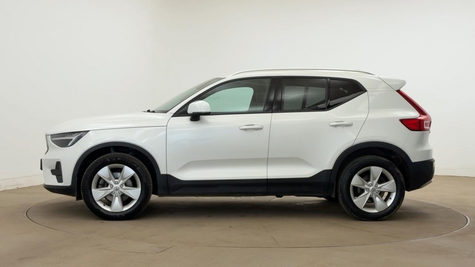 Volvo XC40 T4 Recharge 10.7Kwh Plus White #6