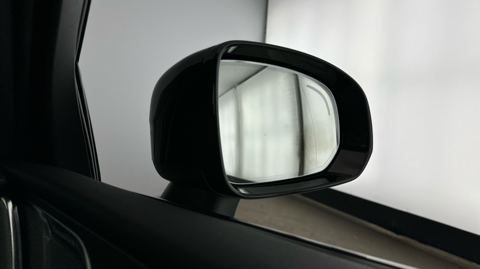 Volvo XC60 B5 P Awd Black Edition Plus Pilot Assist, Harma Black #44