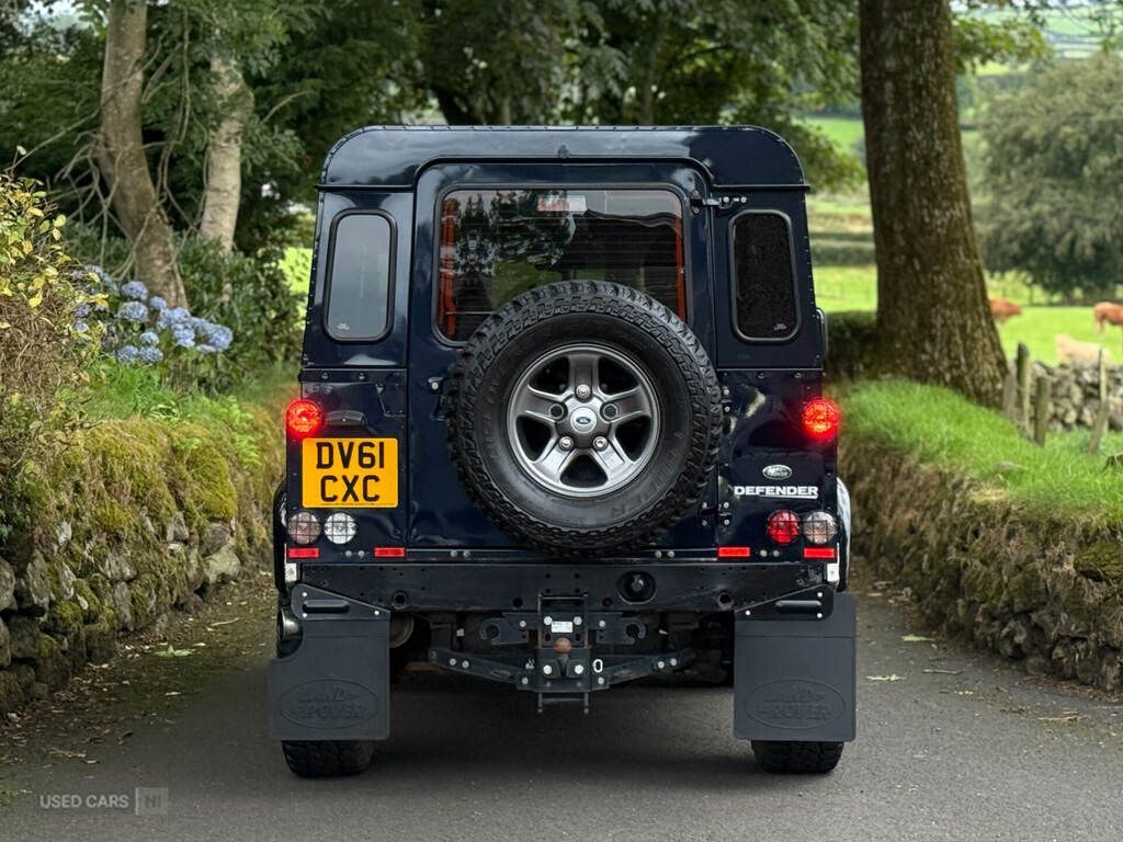 Land Rover Defender Suv Black #4