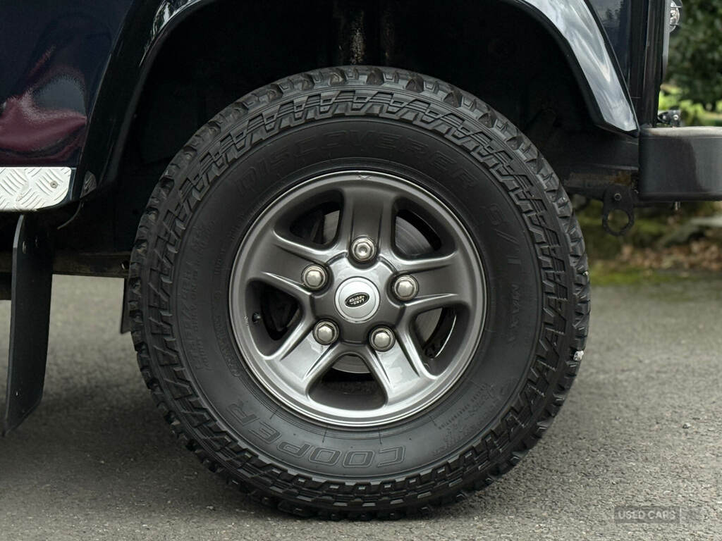 Land Rover Defender Suv Black #9