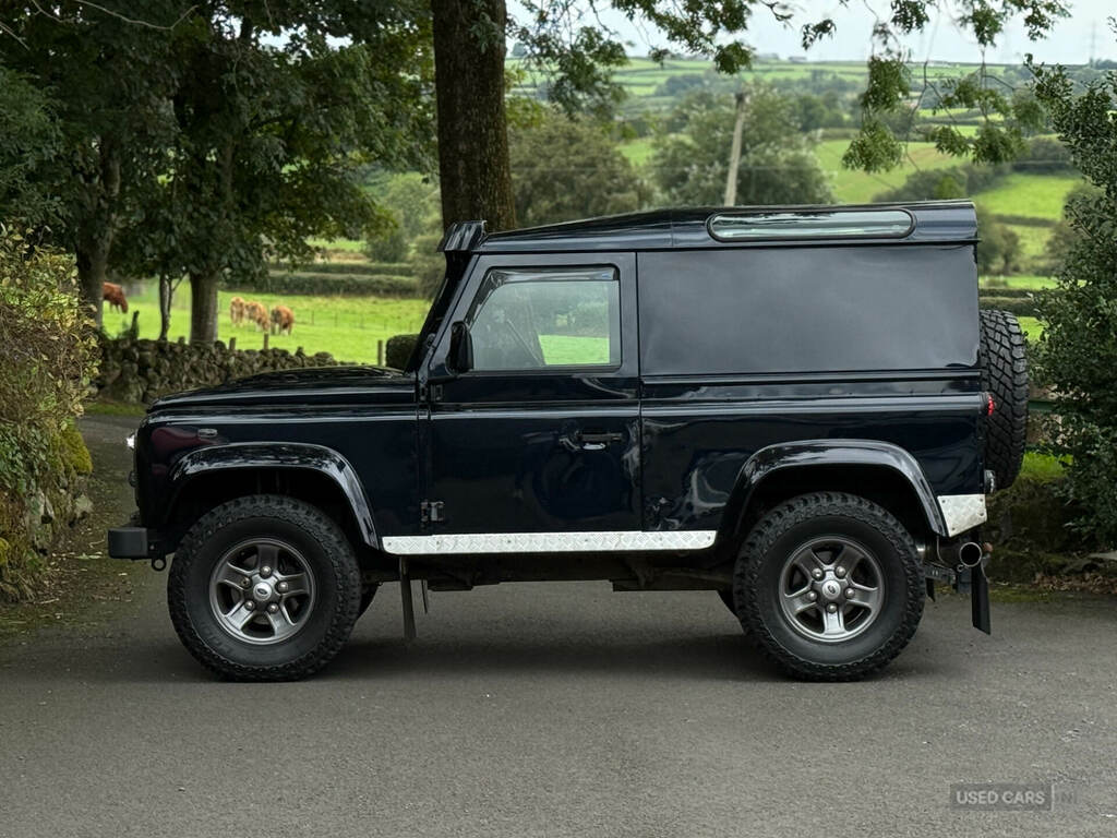 Land Rover Defender Suv Black #6