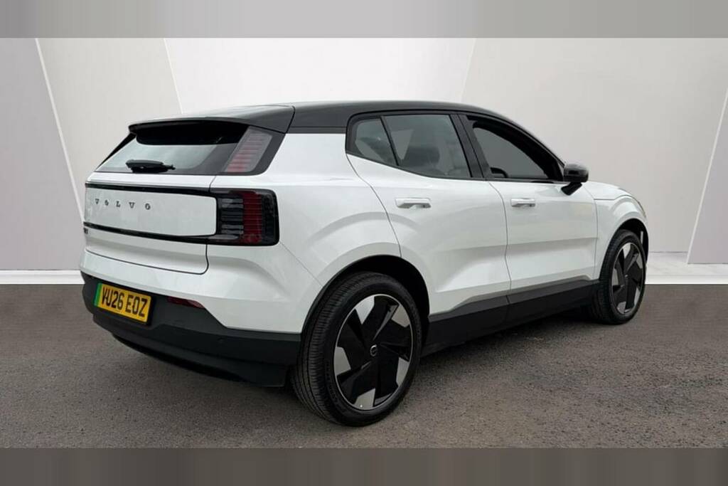 Volvo EX30 200Kw Sm Extended Range Plus 69Kwh VU26EOZ White #2