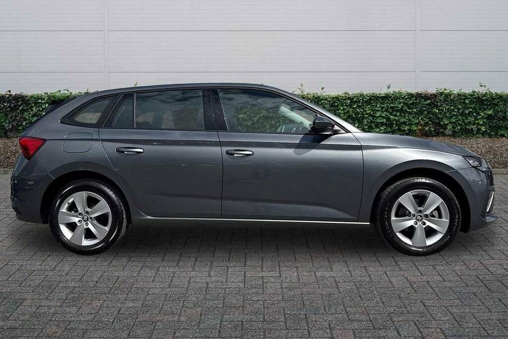 Skoda Scala 1.0 Tsi 116 Se Edition GJ75WBL Grey #4