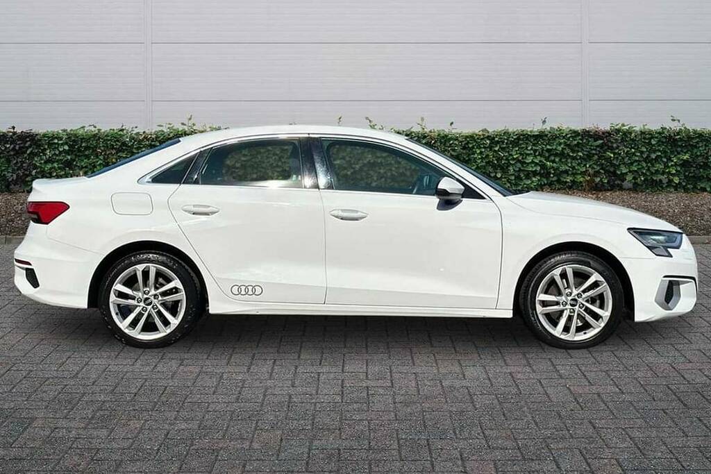Audi A3 30 Tfsi Sport S Tronic DA70VZE White #4