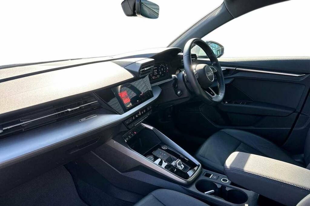 Audi A3 30 Tfsi Sport S Tronic DA70VZE White #2