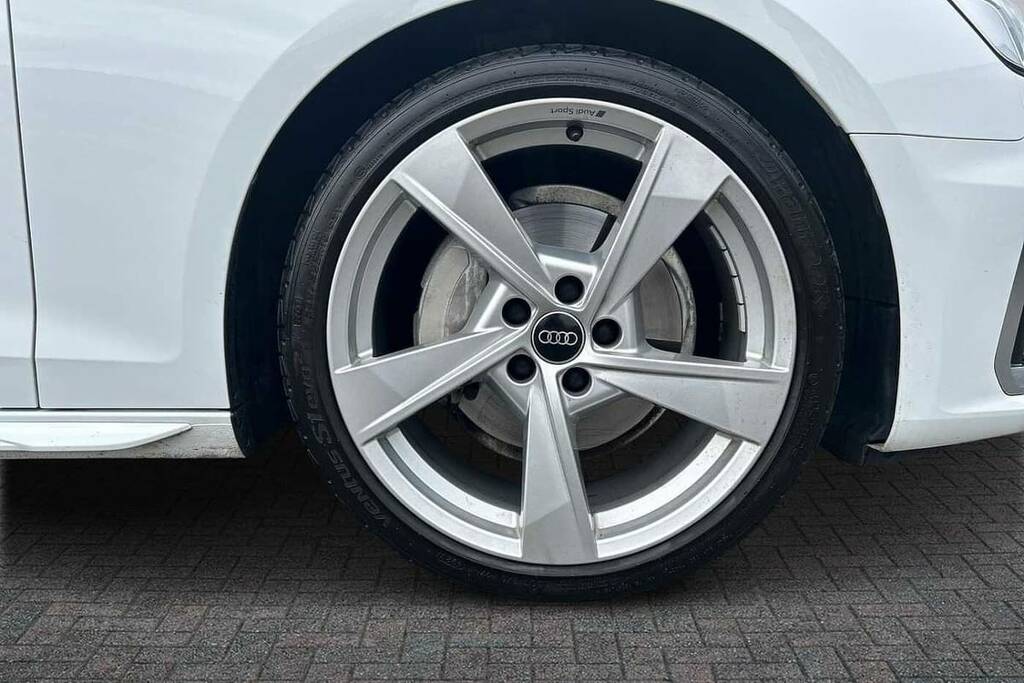 Audi A4 Avant 40 Tfsi 204 S Line S Tronic White #5