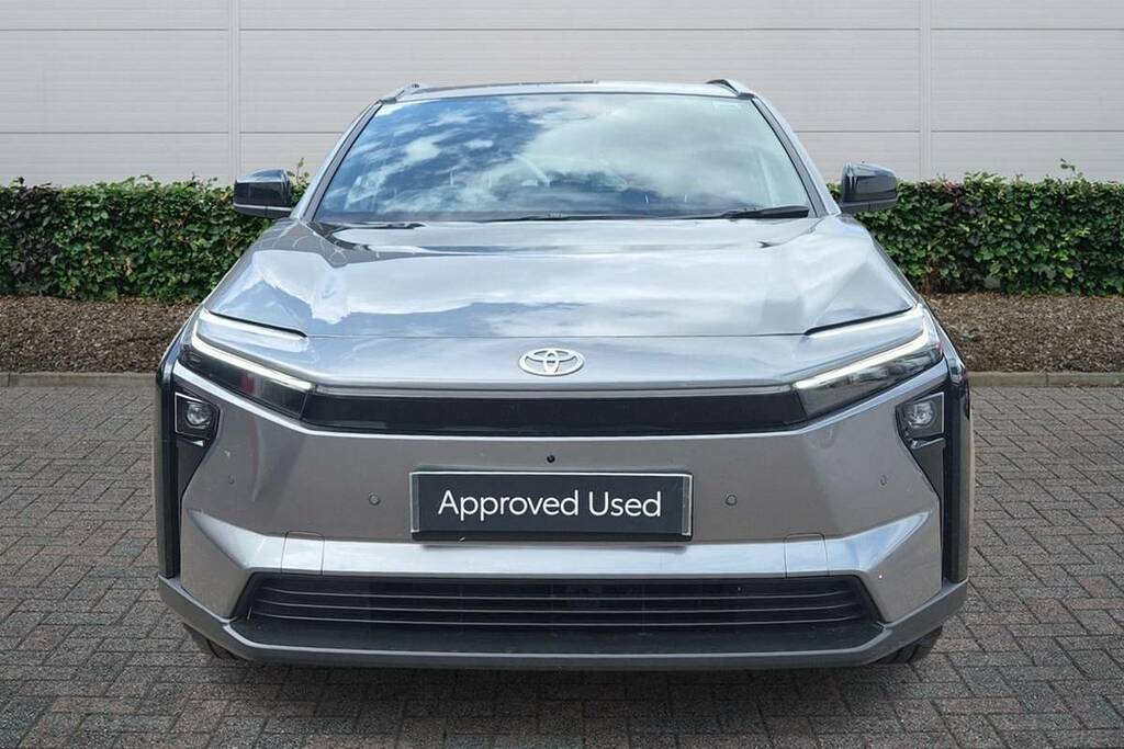 Toyota bZ4X 165Kw Design 73Kwh Grey