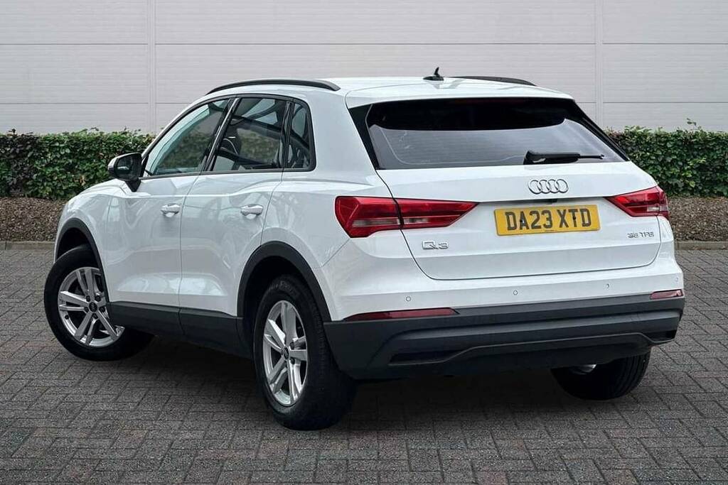 Audi Q3 35 Tfsi Technik S Tronic DA23XTD White #3