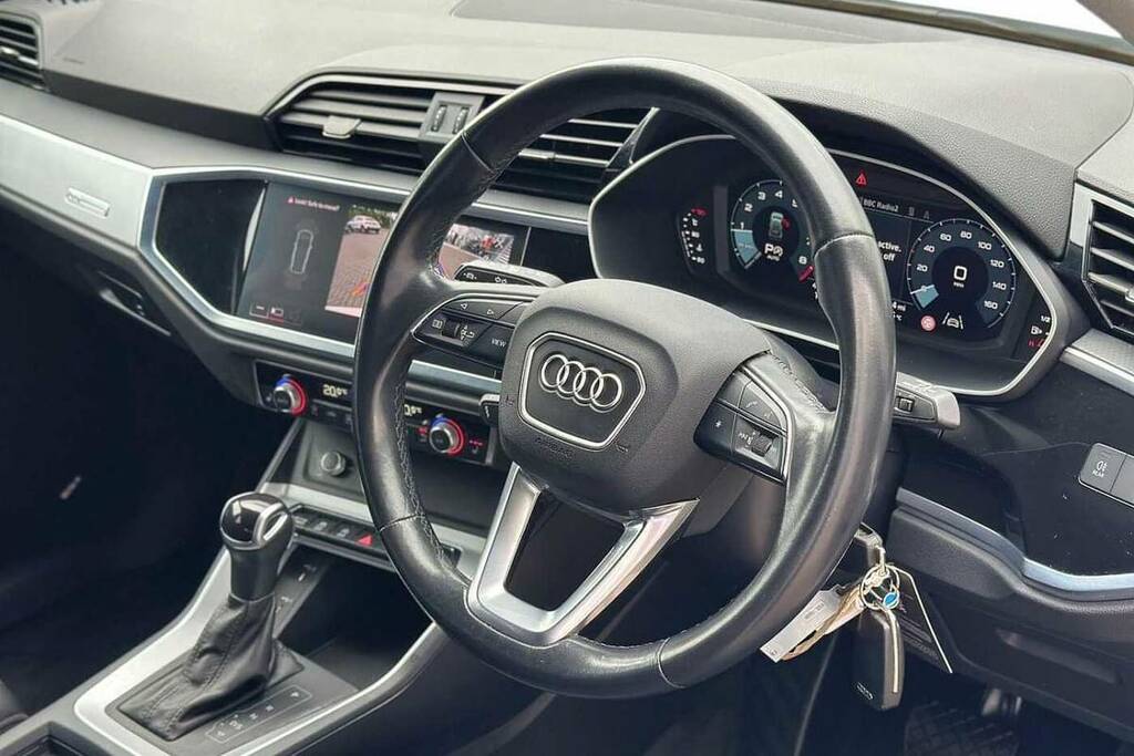 Audi Q3 35 Tfsi Technik S Tronic DA23XTD White #6