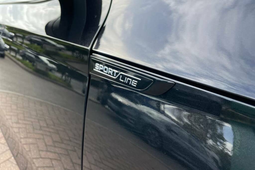 Skoda Octavia 2.0 Tdi 150 Sportline Dsg Black #5