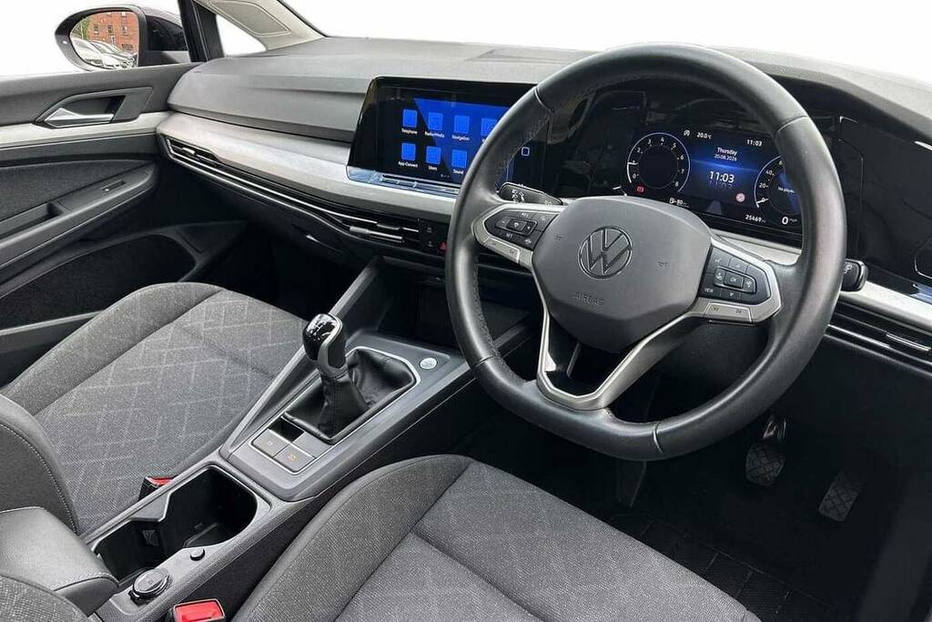 Volkswagen Golf 1.5 Tsi Life GD23NTO Black #6
