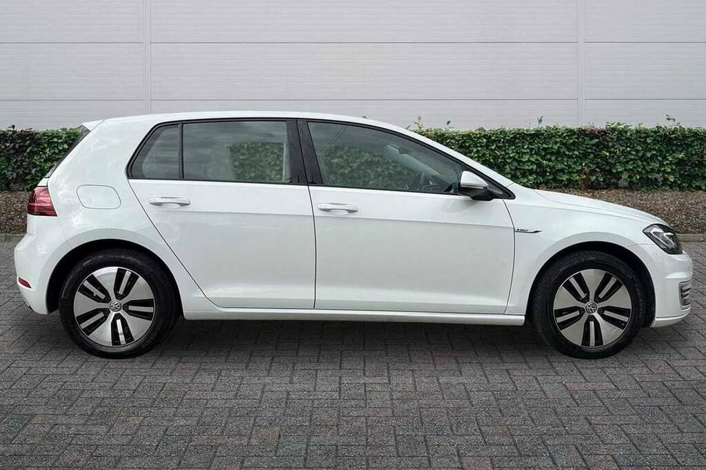 Volkswagen e-Golf 99Kw E-golf 35Kwh White #4